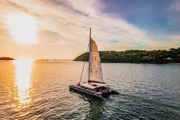 Экскурсия на Райские и Коралловые острова VIP яхта OMBRE 3