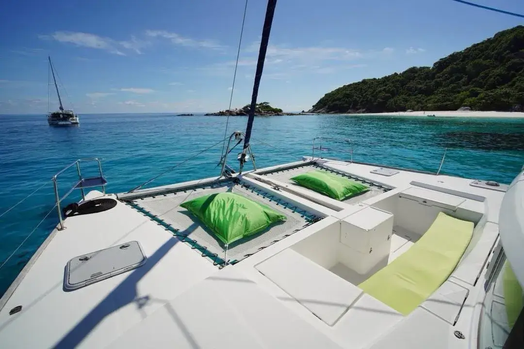 Аренда катамарана Lagoon 440 (Lemon) 3