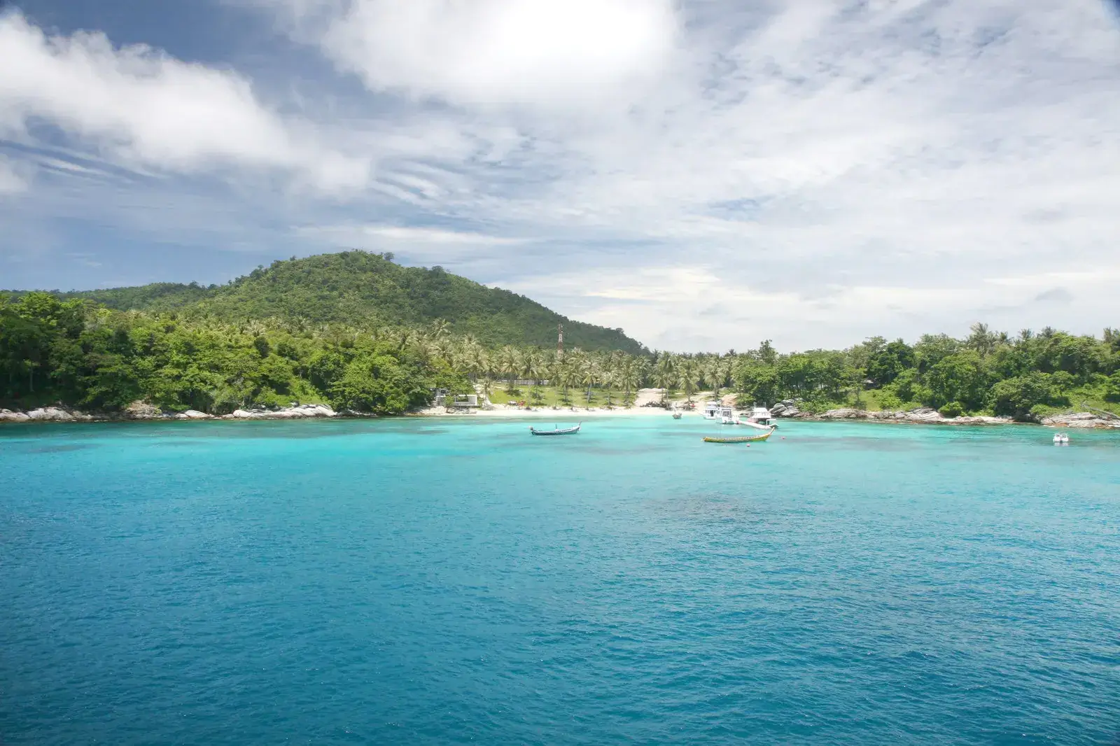 racha island