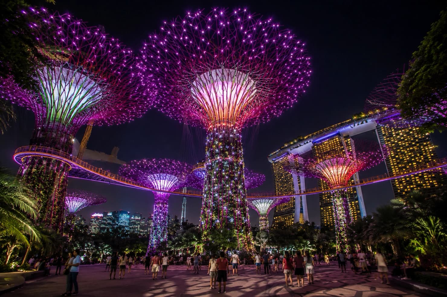 Экскурсия Сингапур из Пхукета — Merlion и Gardens by the Bay