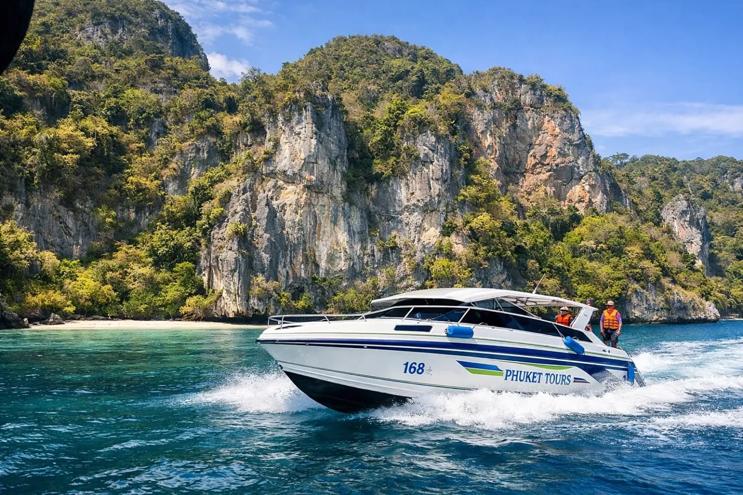 Скоростной катер на экскурсии на Пхи-Пхи