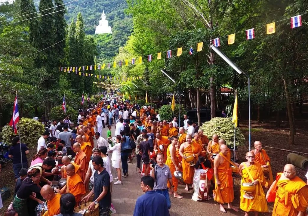 Кхао Пханса (Khao Phansa)